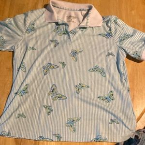 White collar & sleeves trim on a shirt style split sides hem